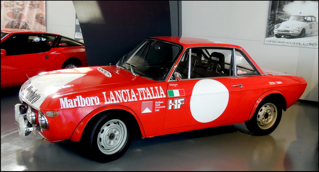 Autoworld 8330 Lancia Fulvia Ral