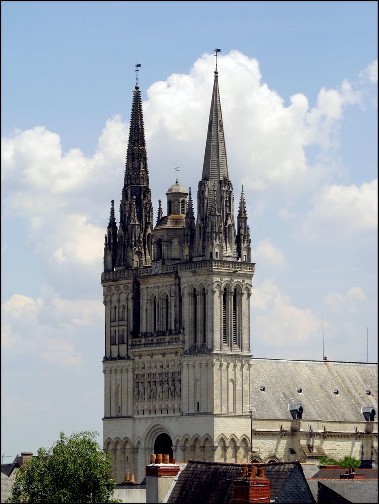 Angers 5644 Cathedrale Saint-Mau