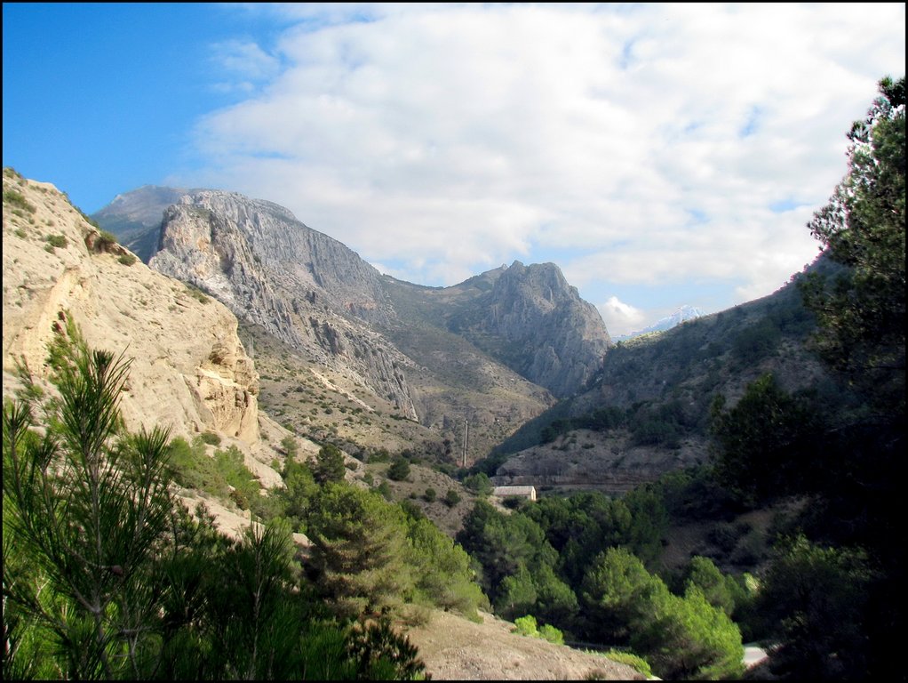 Sierra del Amorchon 5583.jpg