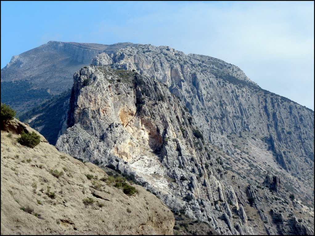 Sierra del Amorchon 5584.jpg