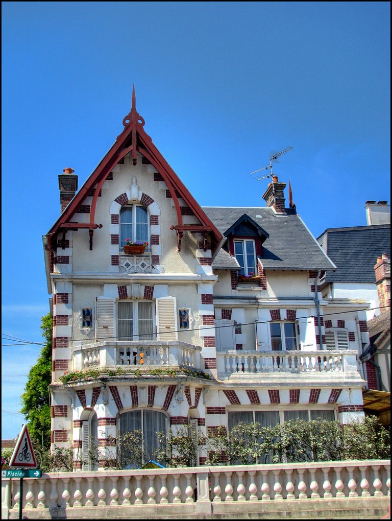 Cabourg 4727_8_9.jpg