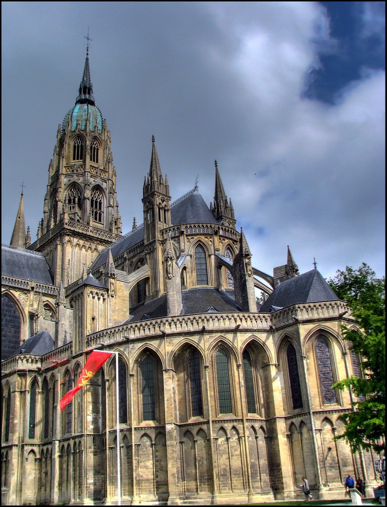 Bayeux 2605_3_4 Notre-Dame.jpg