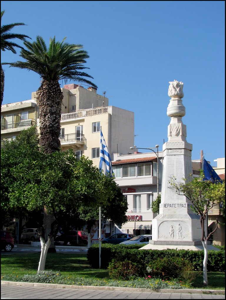 Agios Nikolaos 2527.jpg
