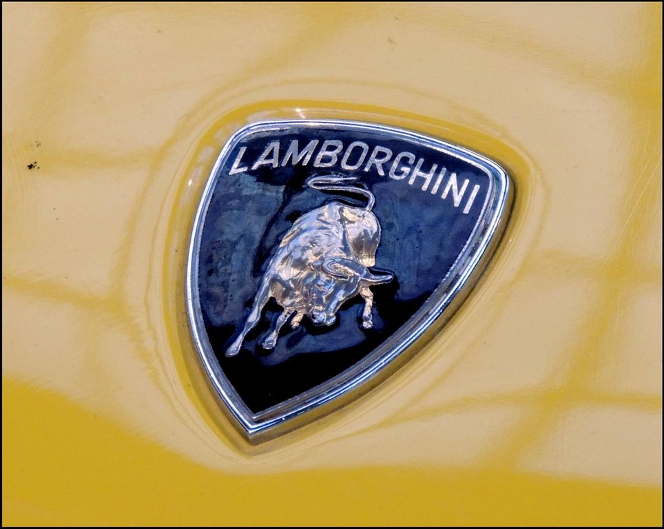 Autoworld 8378 Lamborghini Count
