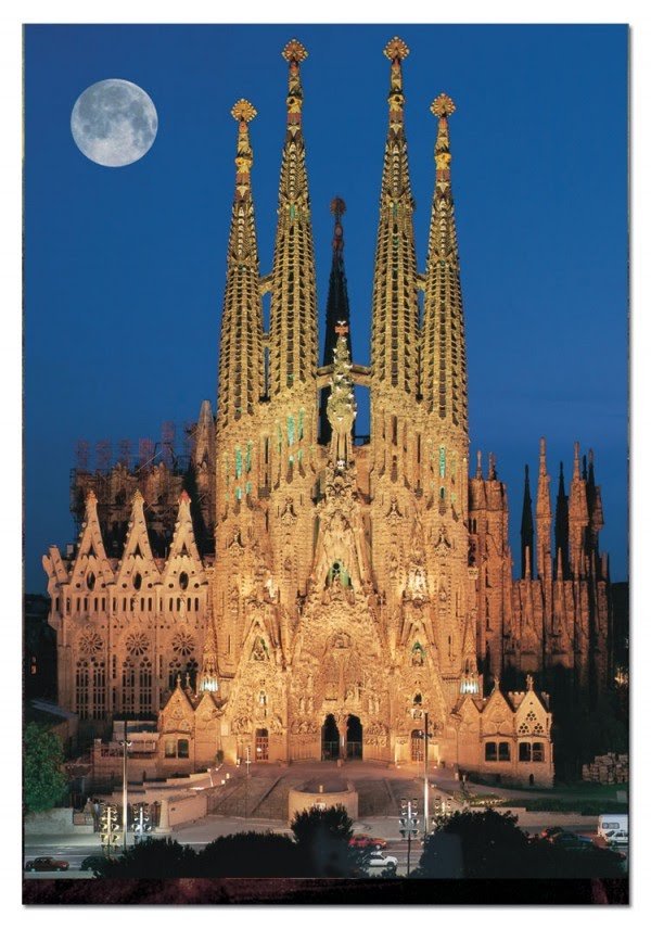 Sagrada-Família-Barcelona.jpg