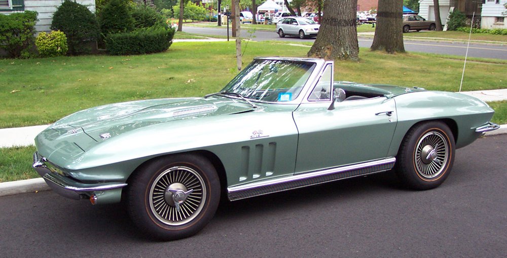 66-Corvette-green.jpg