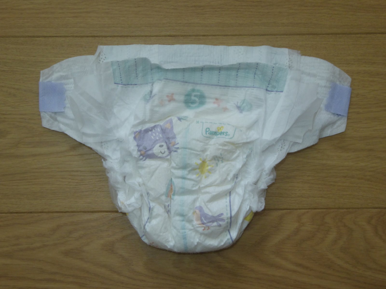 Pampers_Size5_b.JPG