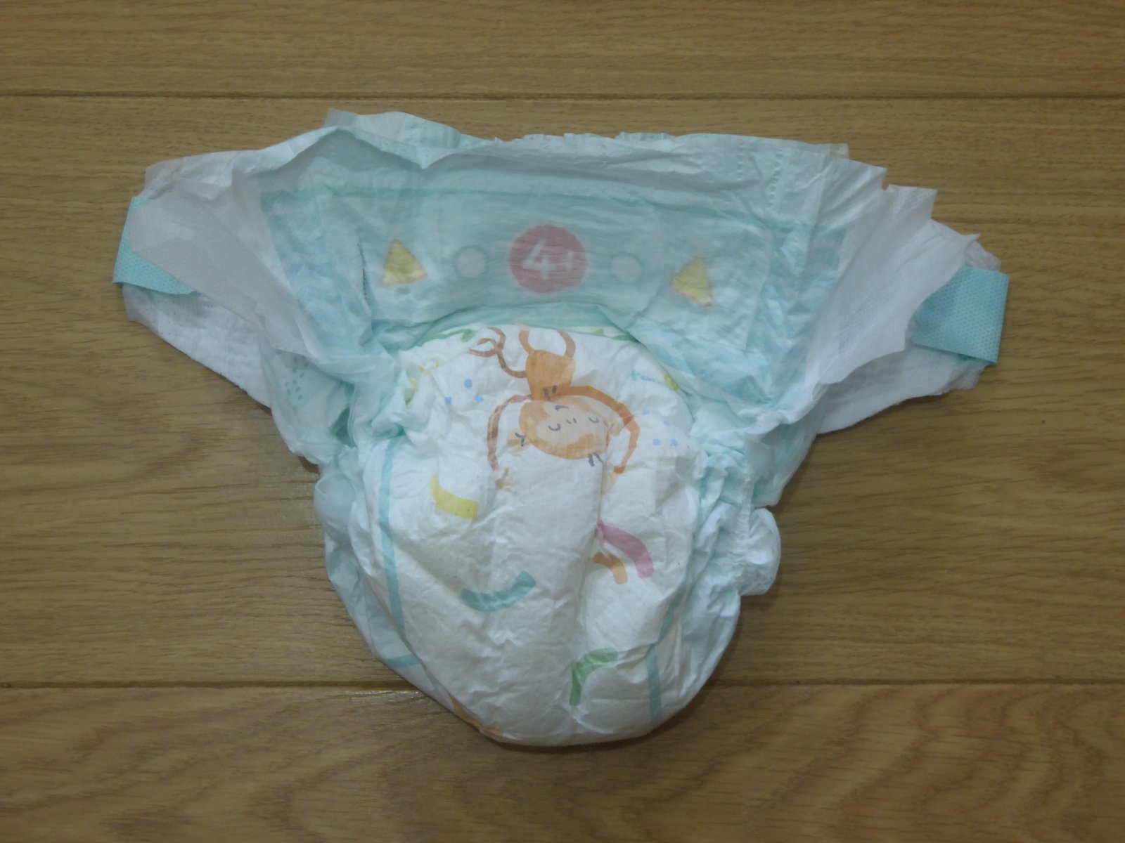 Pampers_Size4+_b.JPG