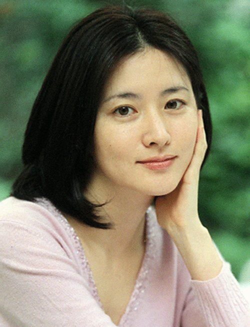 Lee-Young-Ae.png