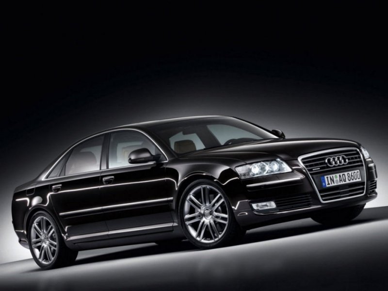 Audi_A8_Sedan_2008-1.jpg