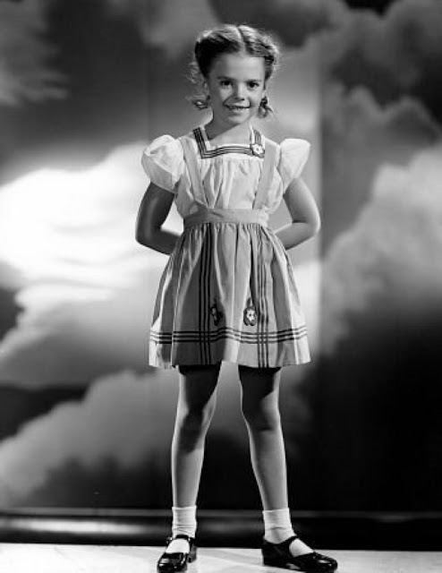Natalie-Wood-1940s-16.jpg