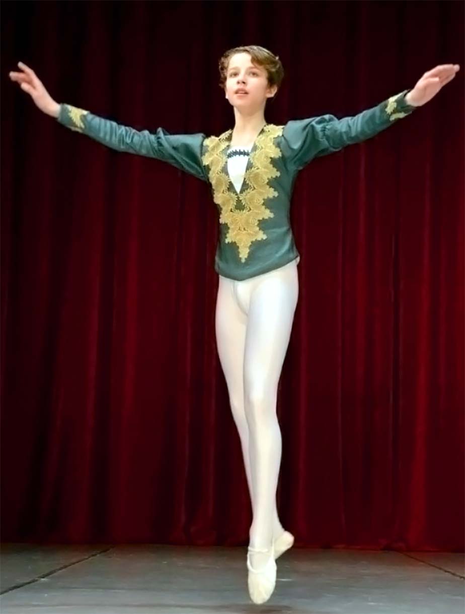 ballet-boy-14.jpg
