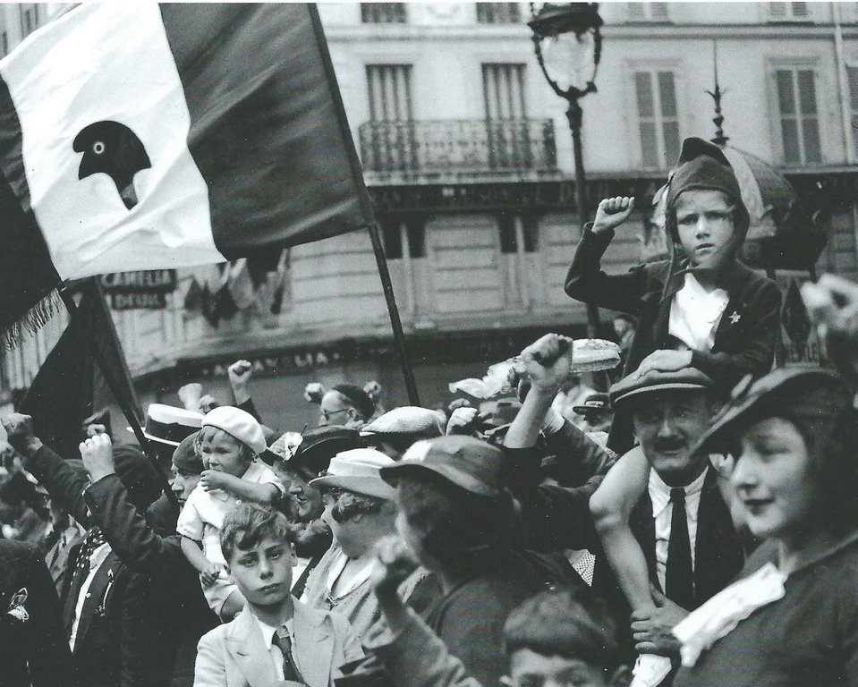 1936   Paris   Willy Ronis   14