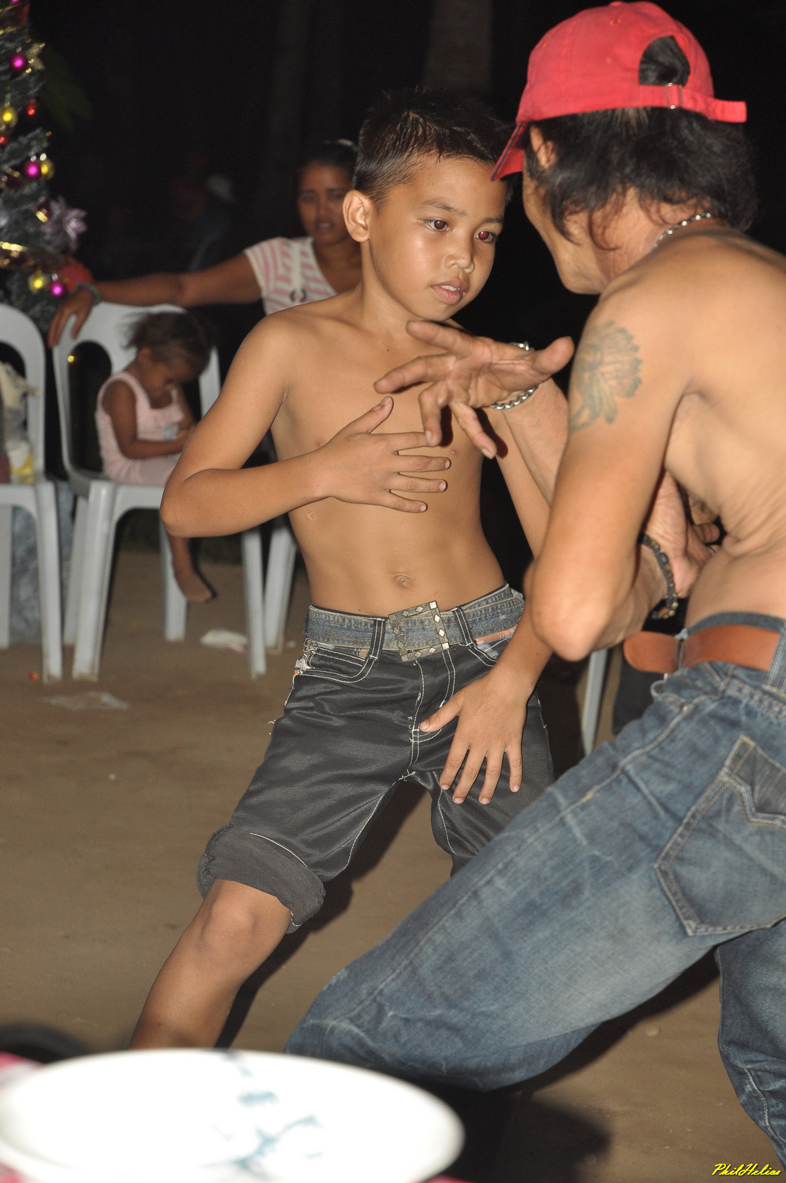 Dancingboy04.jpg