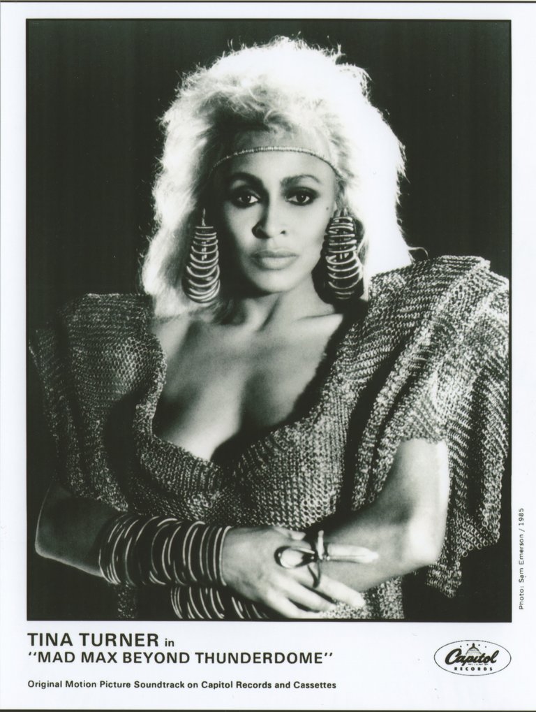 Tina_Turner_in_Mad_Max_Beyond_Th