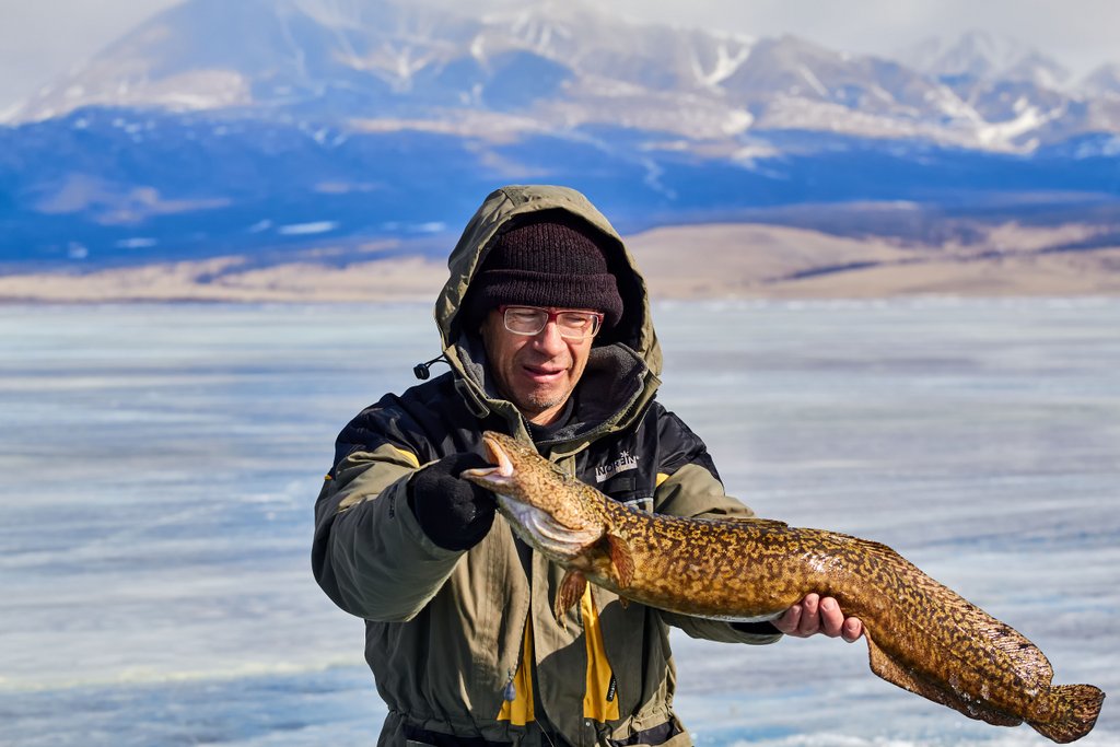 Рыбалка на озерах форум. Хубсугул Монголия. Оз Хубсугул Монголия. Озеро Хубсугул в Монголии. Рыбалка на озере Хубсугул Монголия.