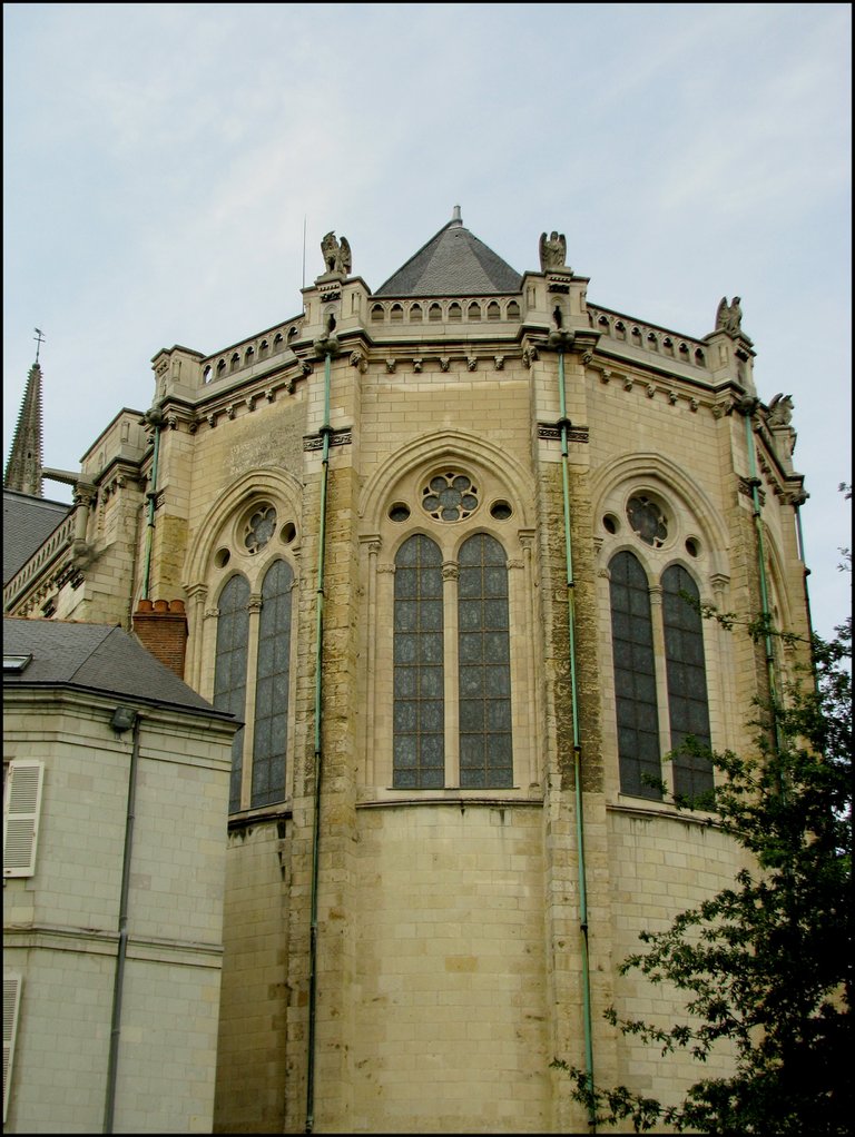 Angers 5707 Cathedrale Saint-Mau