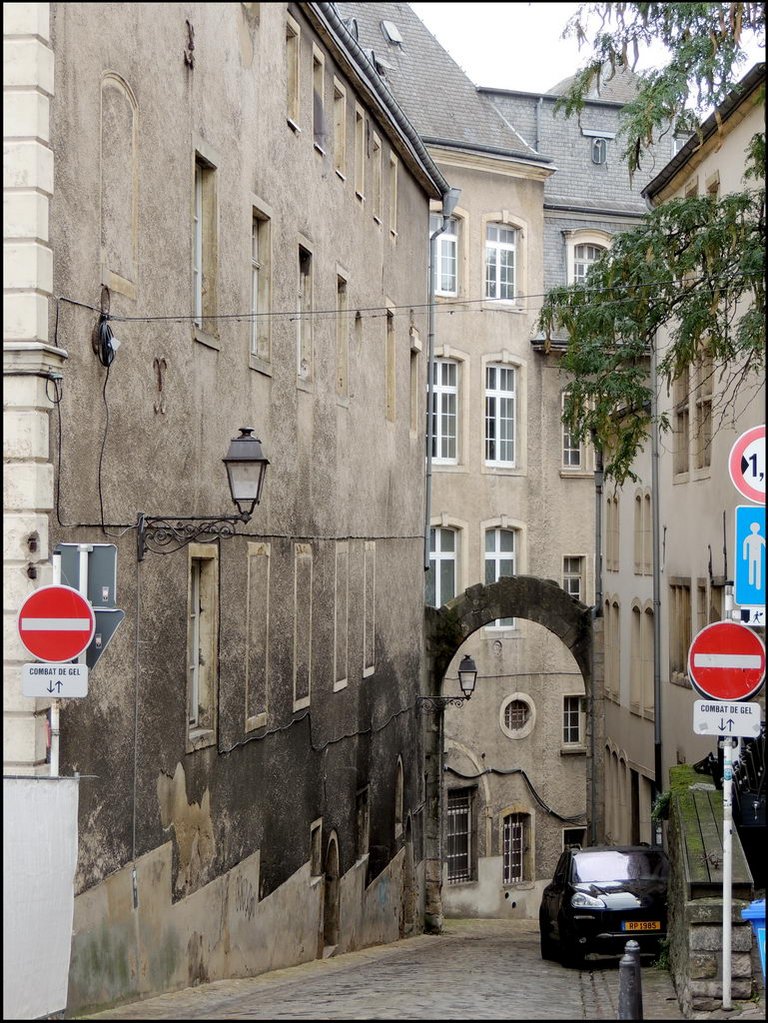 Luxembourg 8617 Rue Large.jpg
