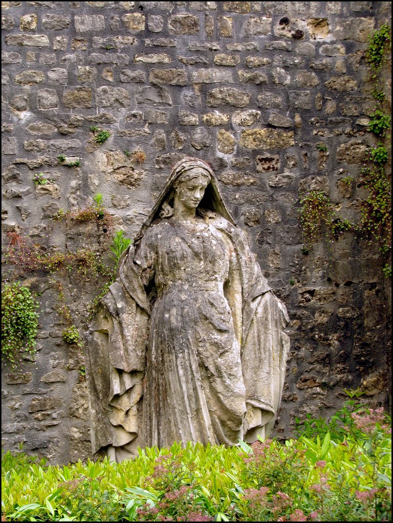 Bayeux 2674.jpg