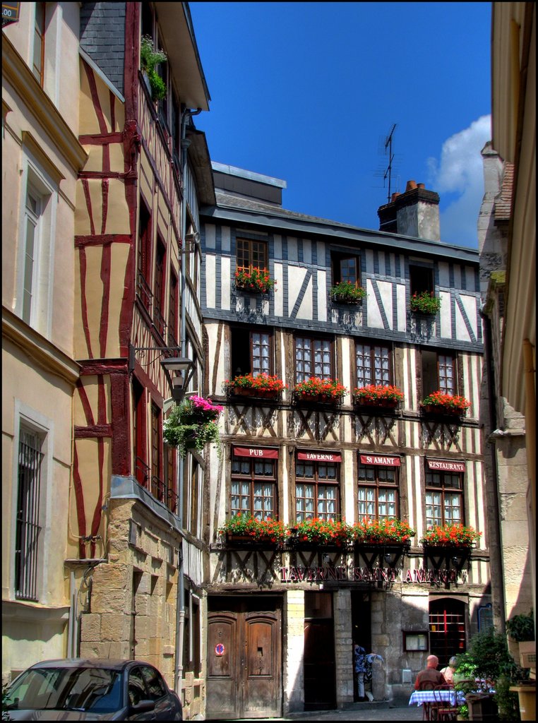 Rouen 4970_68_69.jpg