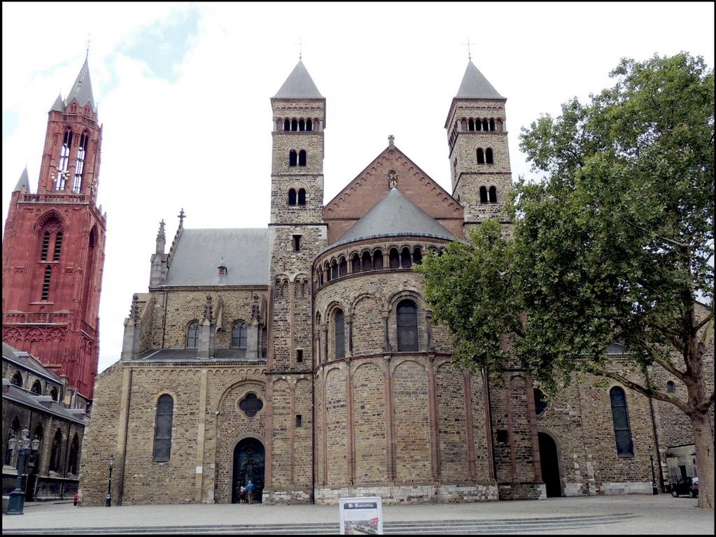 Maastricht 7256 Sint Servaasbasi