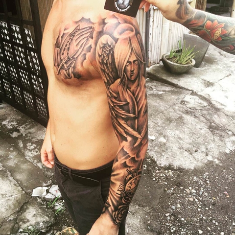 Men-Sleeve-Tattoo-Design.jpg