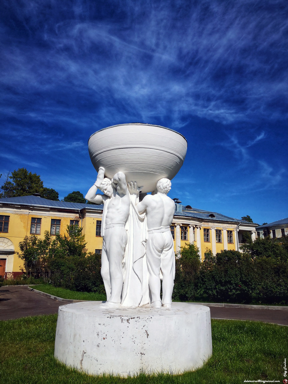 Скульптурный фонтан (Жуковский)