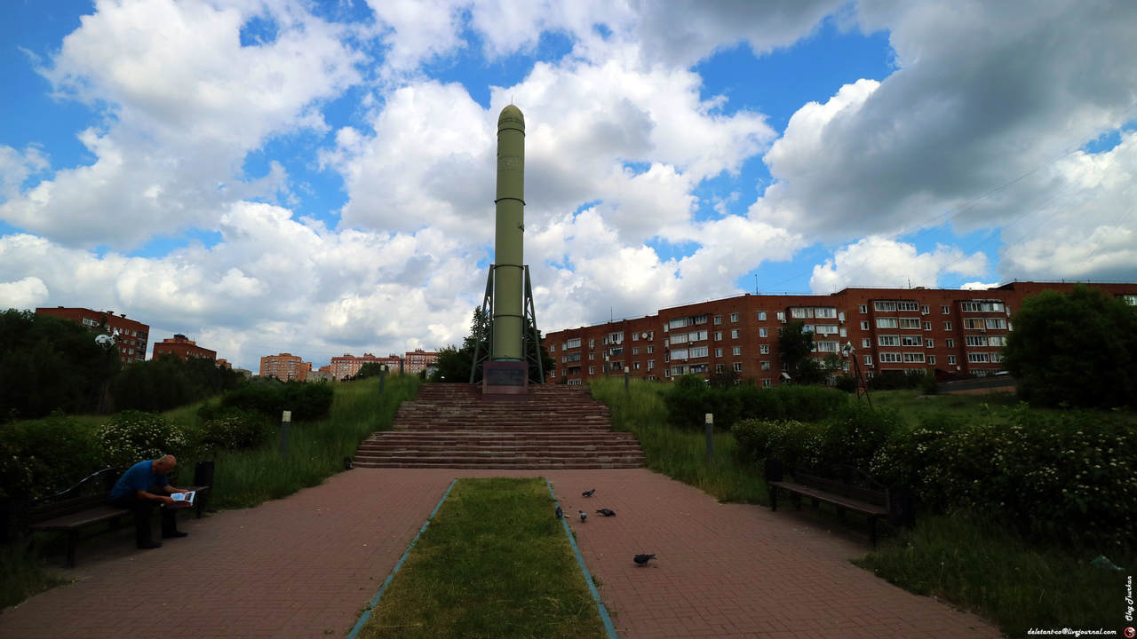Памятник создателям ракетного щи