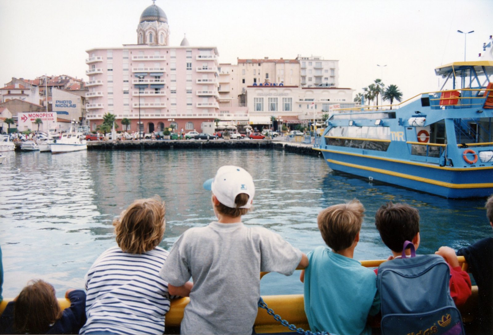 Ferry - Cannes-St Tropez 94-01