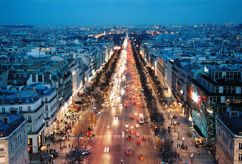 Paris de Nuit: Arc de Triomphe