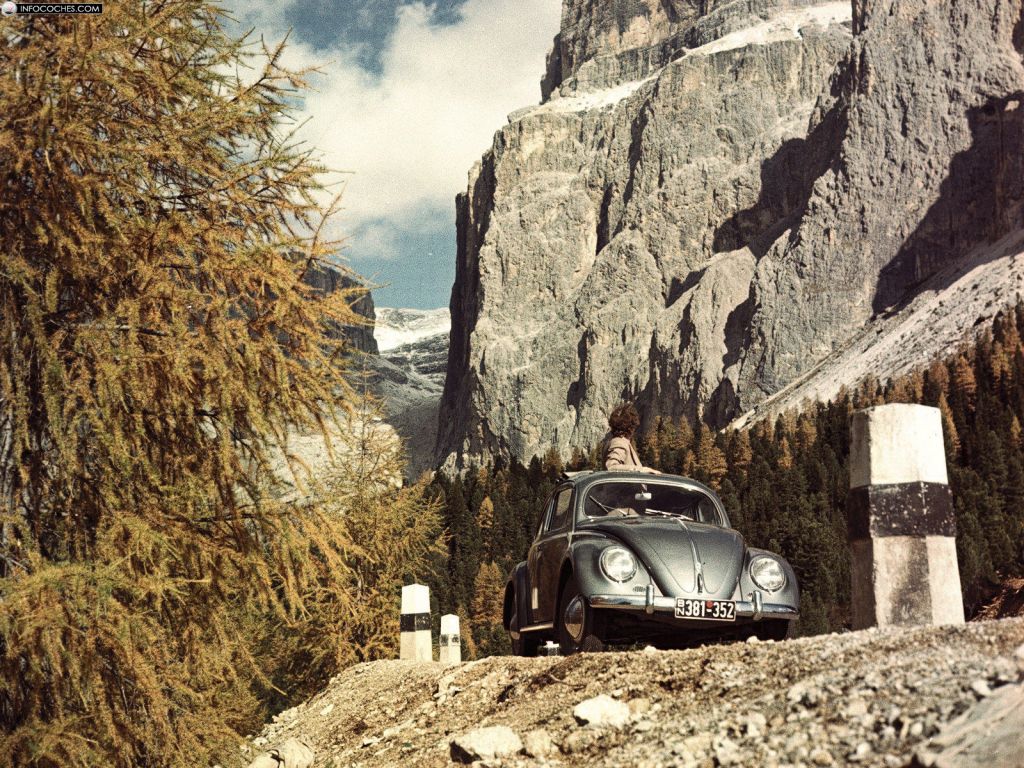 VolksWagen_1938_Beetle_01.jpg