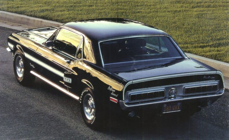 1968 Ford Mus+ Black Rr Qtr.jpg