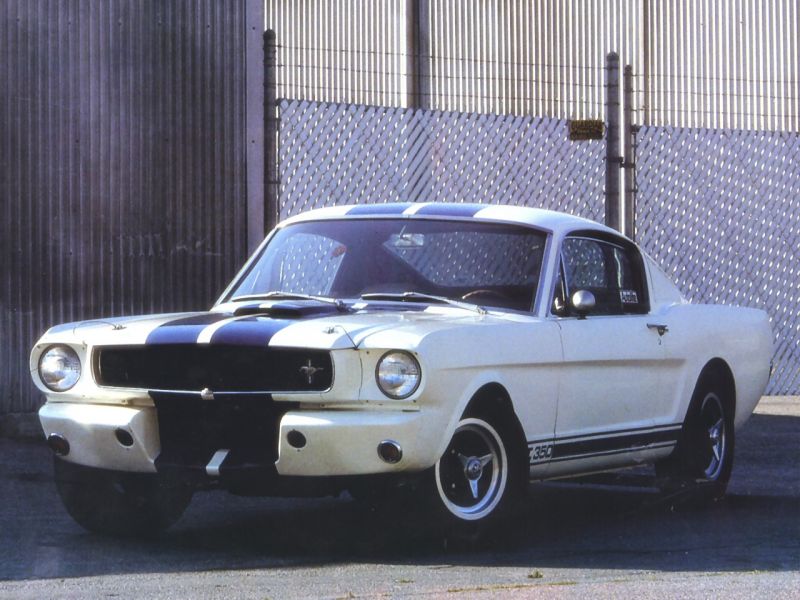1965 Ford Mus+ripes Frt Qtr.jpg