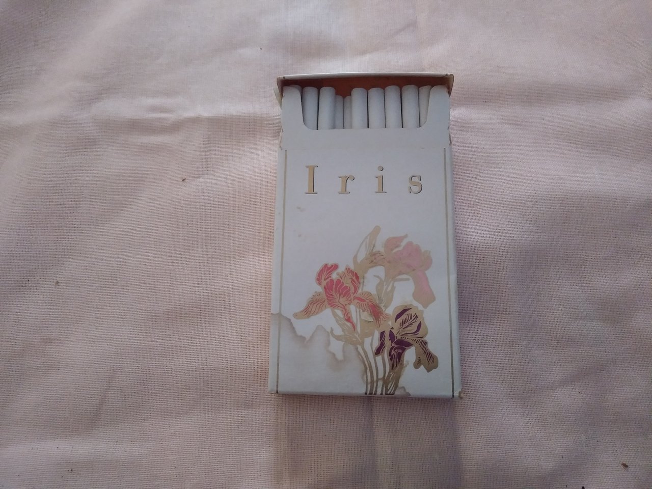 papierosy iris 3.jpg