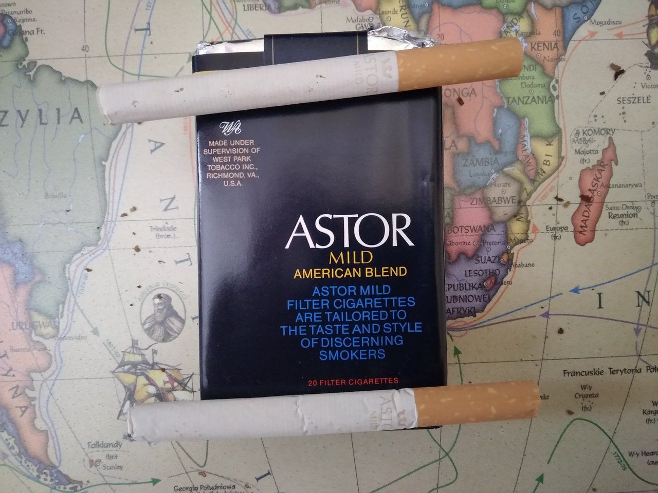 papierosy astor 2.jpg