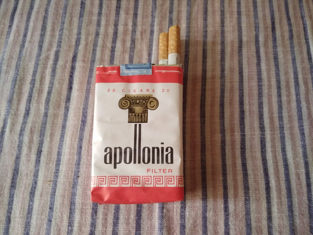 papierosy apollonia 3.jpg